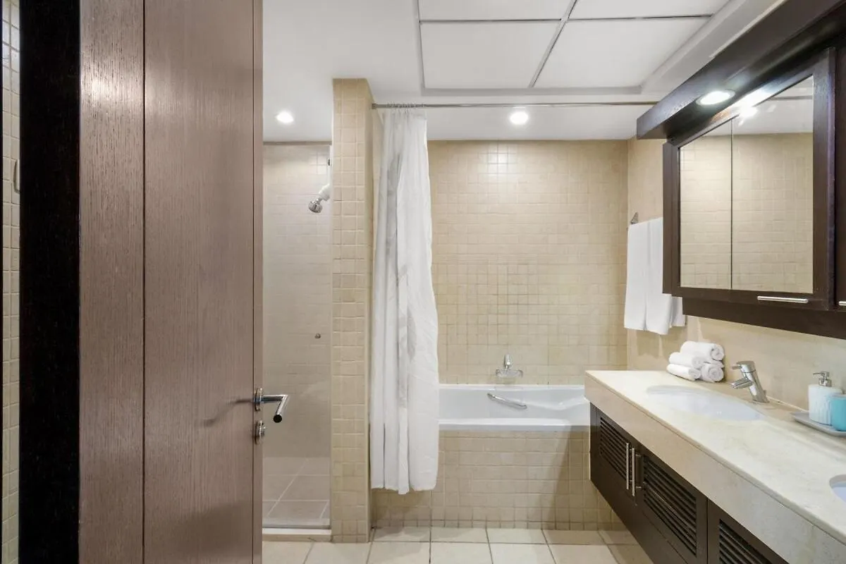 Apartment First Class 2Br Burj Khalifa & Fountain View Dubai