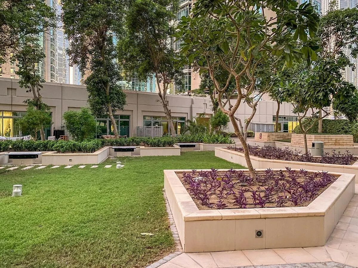 Apartment First Class 2Br Burj Khalifa & Fountain View Dubai