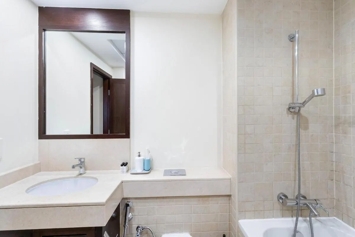 First Class 2Br Burj Khalifa & Fountain View Dubai Apartment