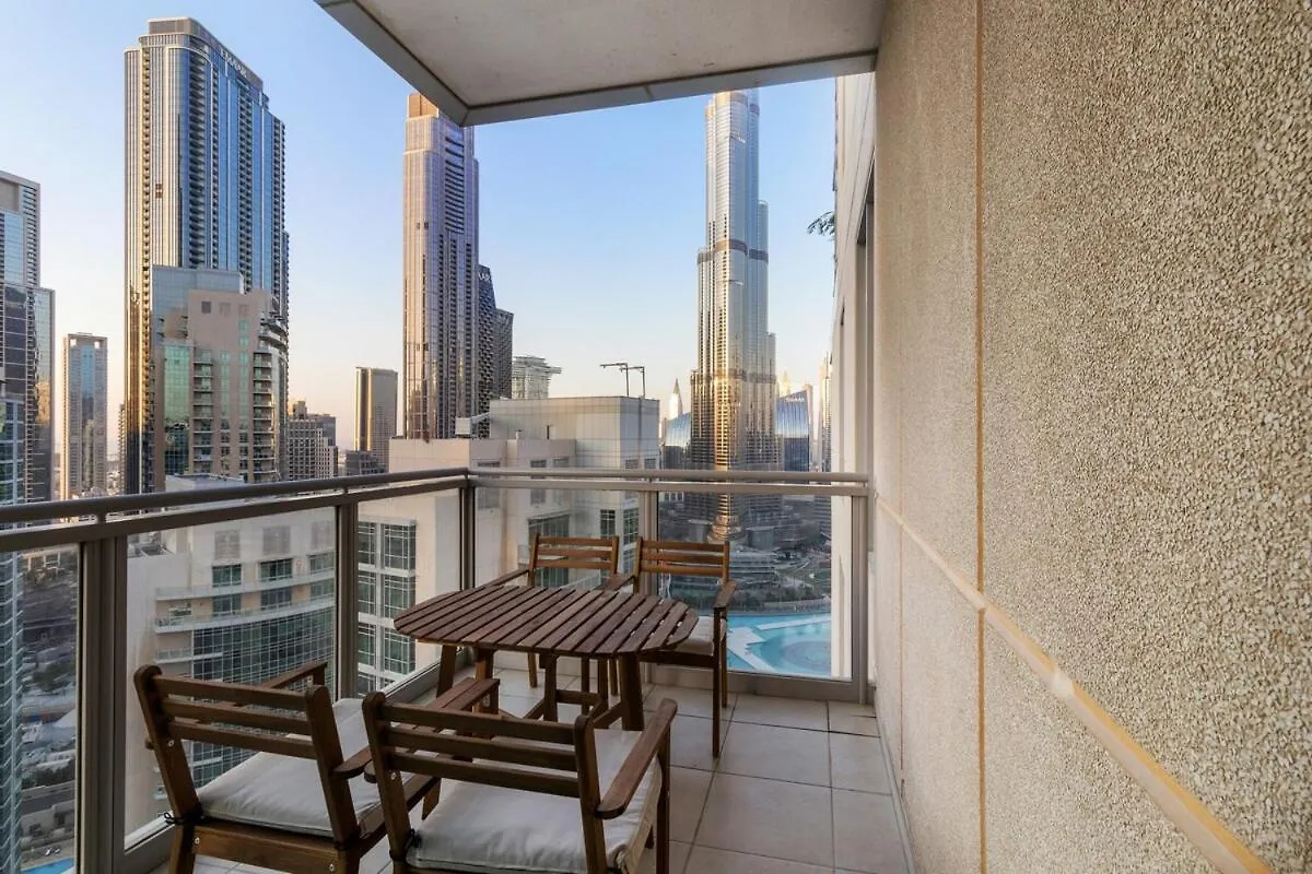 First Class 2Br Burj Khalifa & Fountain View Dubai Apartment