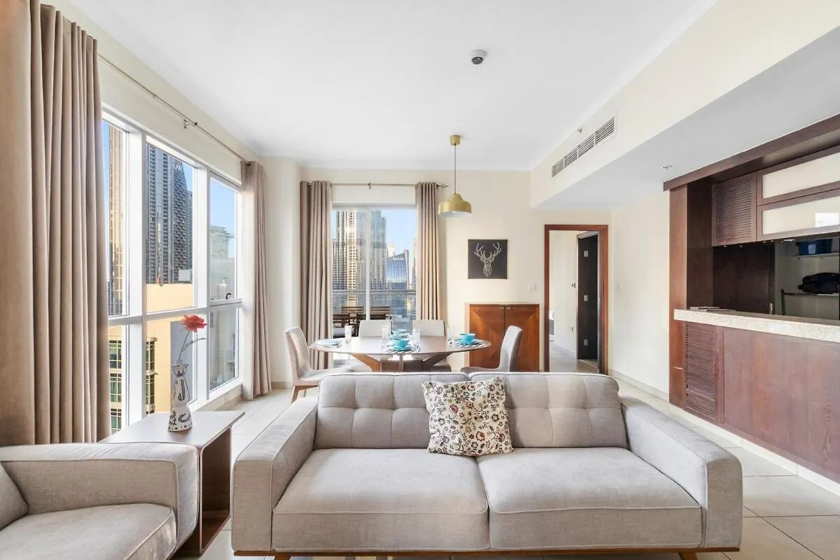 First Class 2Br Burj Khalifa & Fountain View Dubaj Apartament