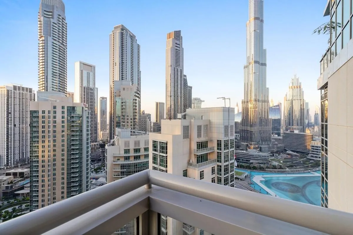 First Class 2Br Burj Khalifa & Fountain View Dubai Apartment